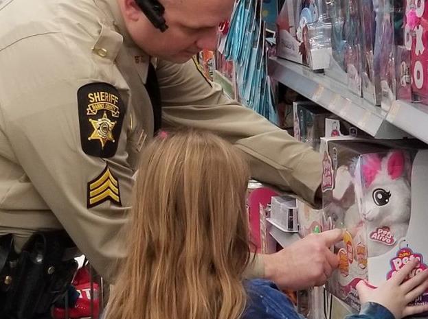 HELPING SHOP